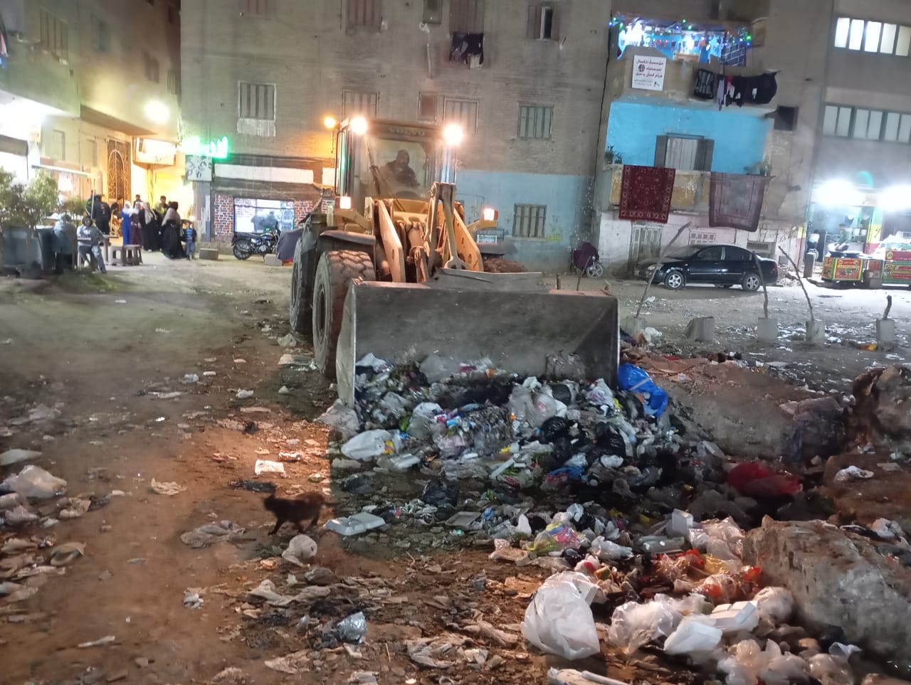 محافظة الجيزة تكثف حملات النظافة بأحياء الهرم وامبابة وبولاق والمنيرة الغربية 4 محافظة الجيزة تكثف حملات النظافة بأحياء الهرم وامبابة وبولاق والمنيرة الغربية