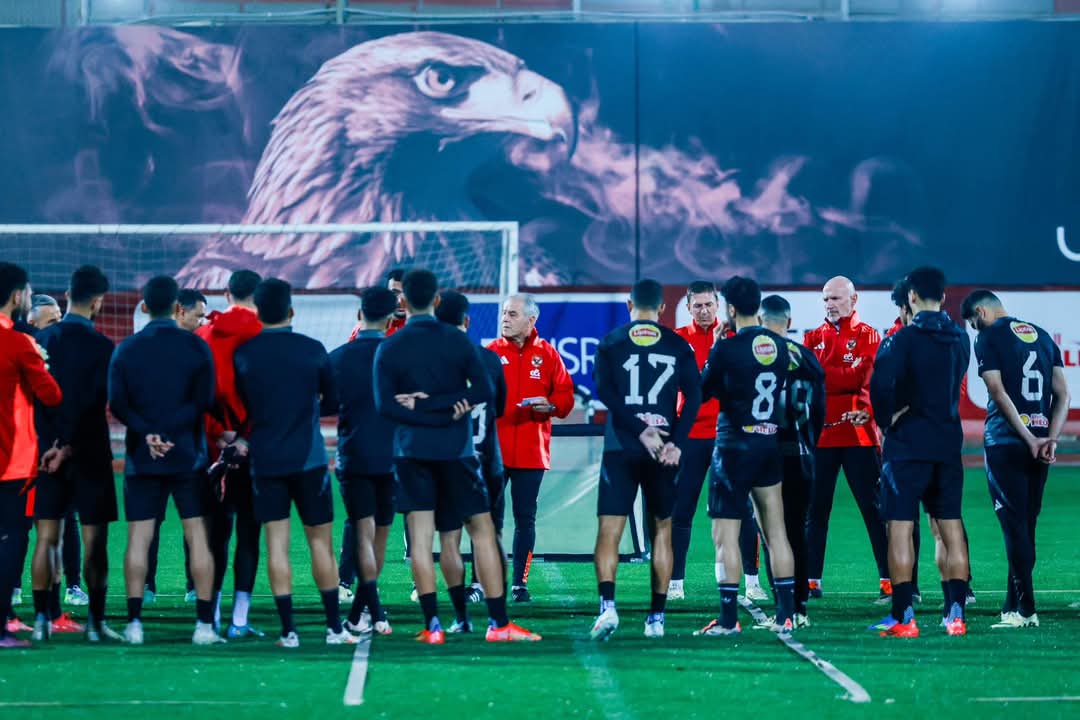 دوري أبطال أفريقيا| التركيز شعار الأهلي استعدادًا لمواجهة الهلال السوداني.. صور 31 دوري أبطال أفريقيا| التركيز شعار الأهلي استعدادًا لمواجهة الهلال السوداني.. صور