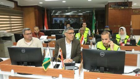 محافظ الجيزة يتابع استعدادات الأحياء والمراكز والمدن لاستقبال عيد الفطر