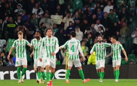 ضربة قوية لـ ريال بيتيس قبل مواجهة برشلونة في الدوري الإسباني
