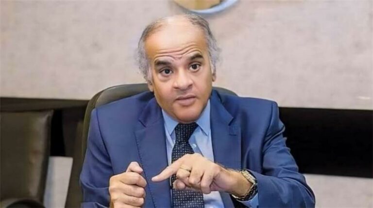 ممدوح عباس عن تعديل عقوبات الأهلي: قرار غبي.. ورئيس الرابطة لا يعلم شيئًا
