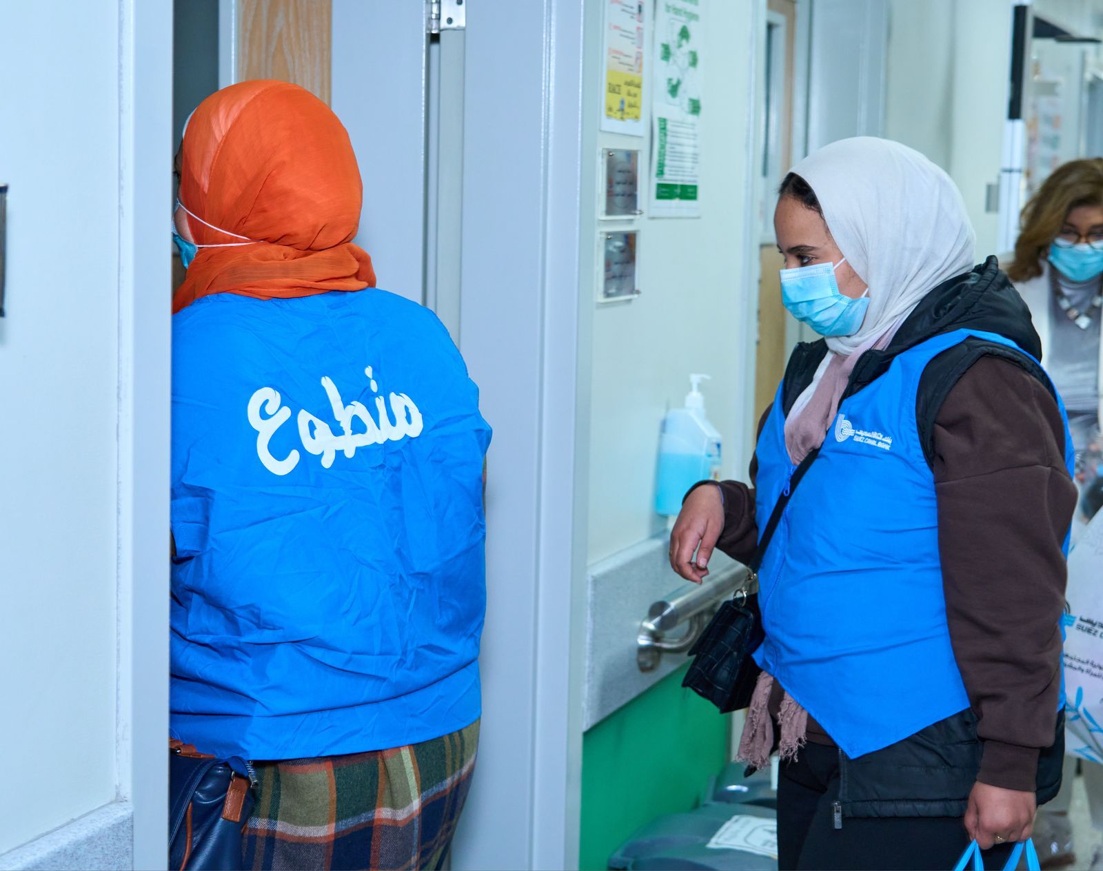 بنك قناة السويس يُنظم زيارة لمؤسسة مستشفى سرطان الأطفال بمناسبة شهر رمضان المُبارك 8 بنك قناة السويس يُنظم زيارة لمؤسسة مستشفى سرطان الأطفال بمناسبة شهر رمضان المُبارك