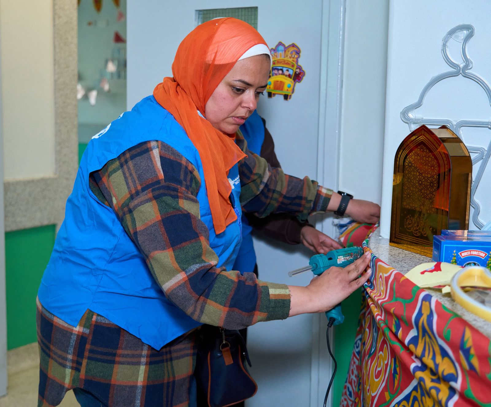 بنك قناة السويس يُنظم زيارة لمؤسسة مستشفى سرطان الأطفال بمناسبة شهر رمضان المُبارك 2 بنك قناة السويس يُنظم زيارة لمؤسسة مستشفى سرطان الأطفال بمناسبة شهر رمضان المُبارك