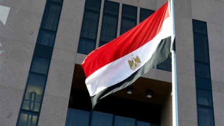 مصر تدين التوغل الإسرائيلي وقصف بلدة كويا في سوريا