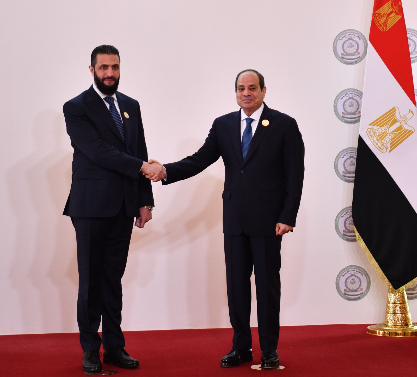 أحدث وجوه القمة العربية.. السيسي يستقبل رئيسي سوريا ولبنان 2 أحدث وجوه القمة العربية.. السيسي يستقبل رئيسي سوريا ولبنان