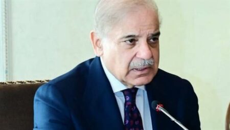 رئيس وزراء باكستان يعرب عن تقديرة بنجاح مصر في القضاء على فيروس سي