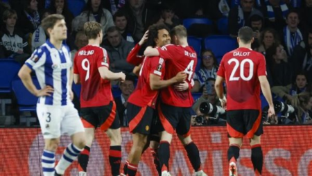 الدوري الأوروبي.. مانشستر يونايتد بقوته الهجومية أمام ريال سوسيداد