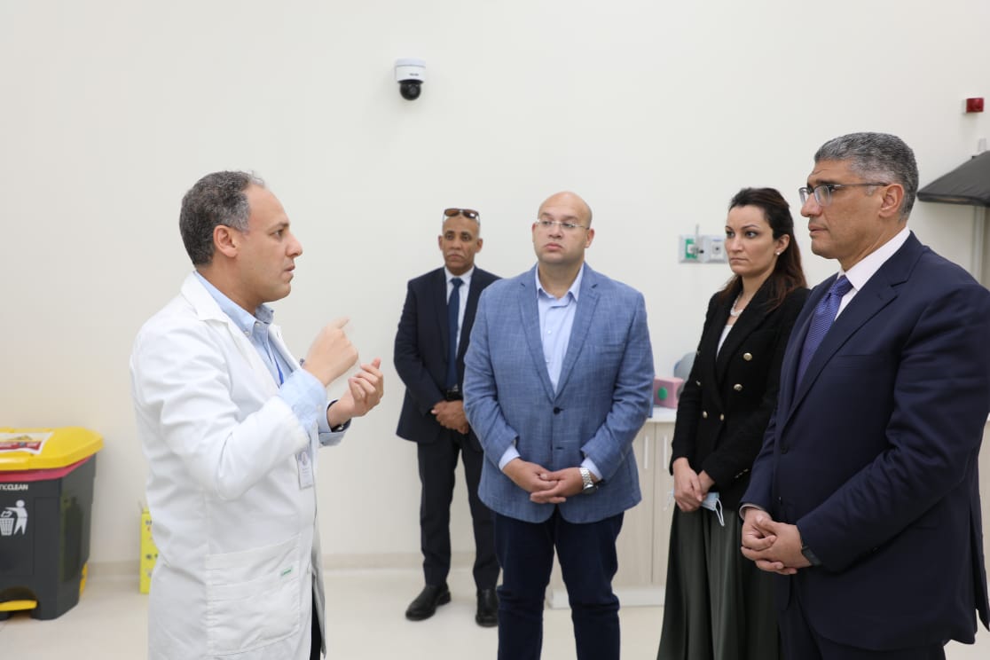 محافظ الجيزة يزور مستشفى ٥٧٣٥٧ لعلاج سرطان الأطفال.. صور 4 محافظ الجيزة يزور مستشفى ٥٧٣٥٧ لعلاج سرطان الأطفال.. صور