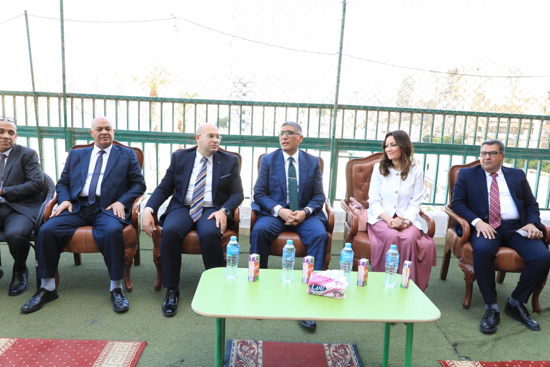 محافظ الجيزة يتفقد دور رعاية الأيتام والمسنين بالعجوزة.. صور 3 محافظ الجيزة يتفقد دور رعاية الأيتام والمسنين بالعجوزة.. صور