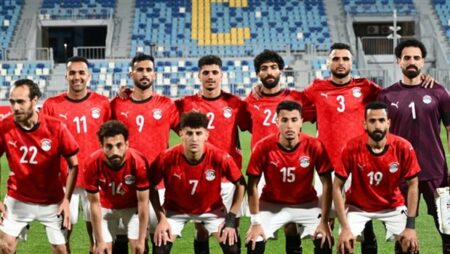الشوط الأول.. منتخب مصر يتأخر أمام جنوب أفريقيا في تصفيات المحليين