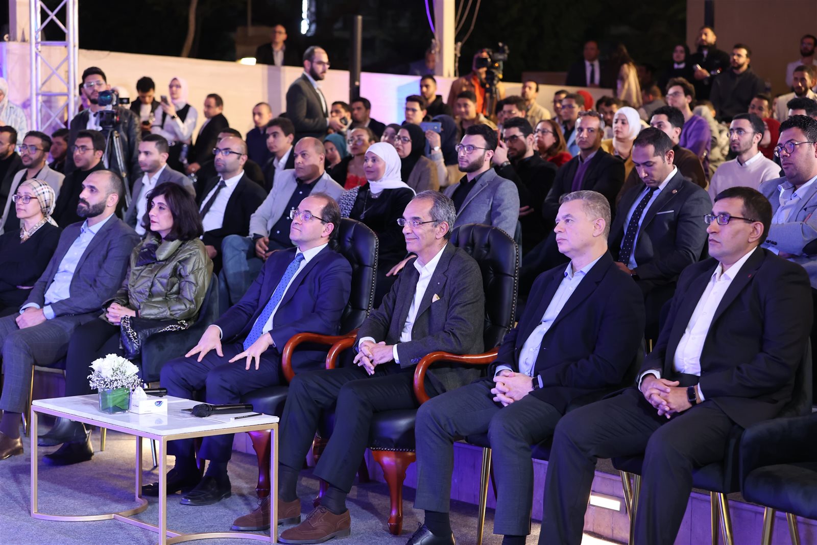 وزيرا الاتصالات والمالية يشهدان الملتقى الثاني للمهنيين المستقلين "Freelancers" 2 وزيرا الاتصالات والمالية يشهدان الملتقى الثاني للمهنيين المستقلين "Freelancers"