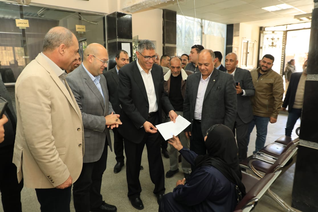 محافظ الجيزة يتابع موقف ملفات التصالح والتقنين والخطة الاستثمارية بكرداسة 2 محافظ الجيزة يتابع موقف ملفات التصالح والتقنين والخطة الاستثمارية بكرداسة