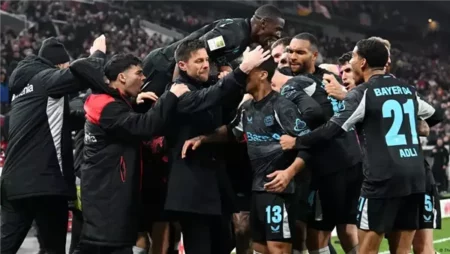 ليفركوزن يحقق انتصارًا مثيرًا على شتوتجارت برباعية في الدوري الألماني