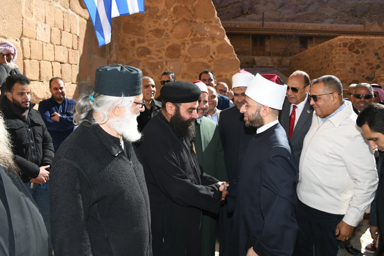 وزير الأوقاف: دير سانت كاترين رمز عالمي لالتقاء الأديان وتعايشها.. صور 9 وزير الأوقاف: دير سانت كاترين رمز عالمي لالتقاء الأديان وتعايشها.. صور