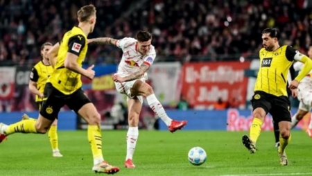 لايبزيج يزيد معاناة بوروسيا دورتموند في الدوري الألماني