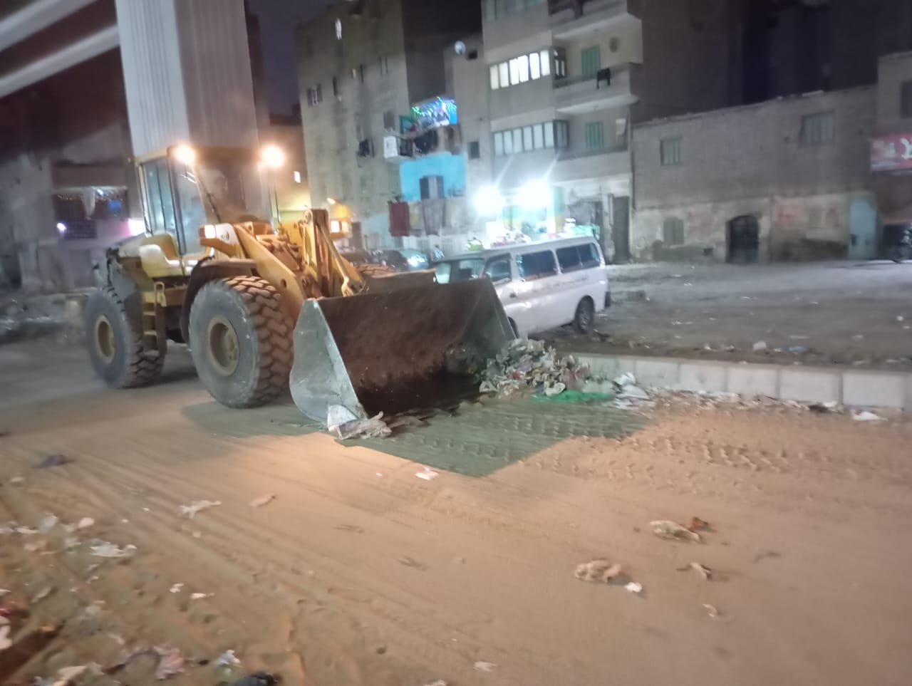 محافظة الجيزة تكثف حملات النظافة بأحياء الهرم وامبابة وبولاق والمنيرة الغربية 3 محافظة الجيزة تكثف حملات النظافة بأحياء الهرم وامبابة وبولاق والمنيرة الغربية