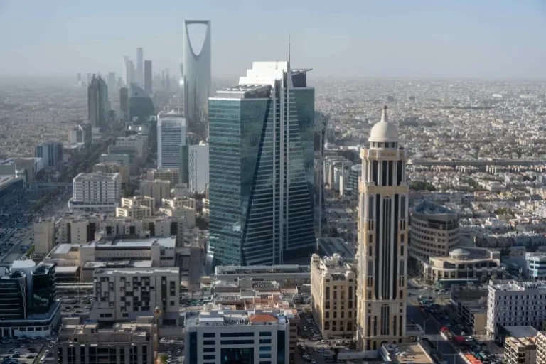 بتكلقة 2.6 مليار دولار ..تحالف أوراسكوم للإنشاءات يوقع عقد توسعة محطة القرية في السعودية