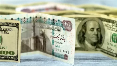 سعر الدولار مساء اليوم 18 إبريل 2025