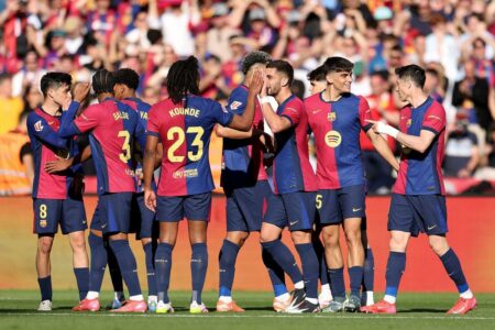 مواعيد مباريات برشلونة في شهر أبريل 2025.. قتال على 3 جبهات