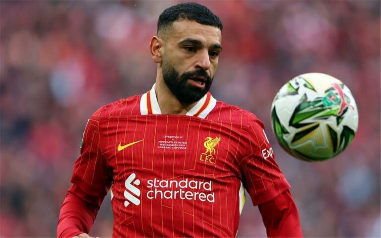 تيليجراف: تطورات موقف محمد صلاح مع ليفربول وحلم سعودي يصطدم بسباق الزمن