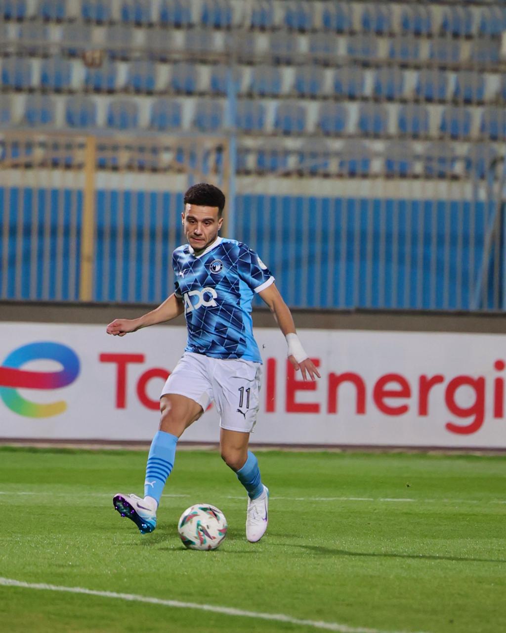 دوري أبطال أفريقيا.. بيراميدز يكتسح الجيش الملكي برباعية ويضع قدما في نصف النهائي 4 دوري أبطال أفريقيا.. بيراميدز يكتسح الجيش الملكي برباعية ويضع قدما في نصف النهائي