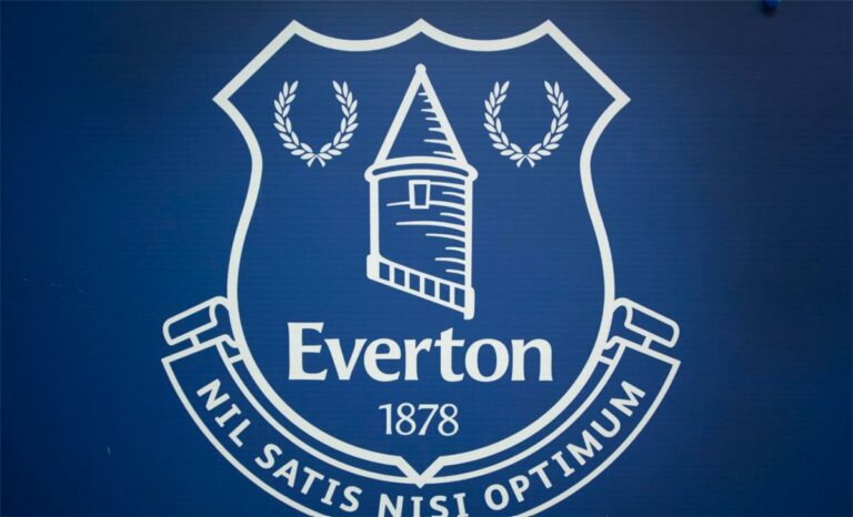 تهديدات بالقتل.. إيفرتون يصدر بيانًا رسميًا بشأن أحداث مباراة ليفربول تهديدات بالقتل.. إيفرتون يصدر بيانًا رسميًا بشأن أحداث مباراة ليفربول