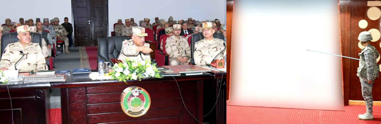 وزير الدفاع يشهد تنفيذ المرحلة الرئيسية لمشروع مراكز القيادة التعبوي لقوات الدفاع الجوي والقوات الجوية.. فيديو وصور 2 وزير الدفاع يشهد تنفيذ المرحلة الرئيسية لمشروع مراكز القيادة التعبوي لقوات الدفاع الجوي والقوات الجوية.. فيديو وصور