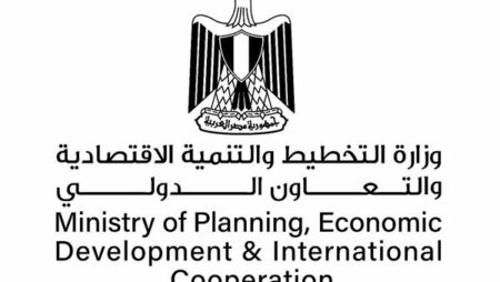 تشارك في معسكر تعريفي لتطبيق نظام الانتخابات الإلكترونية