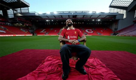سلوت عن تجديد عقد محمد صلاح: تطلب مجهودًا كبيرًا وأموالًا.. وبقائه مكسب لـ ليفربول