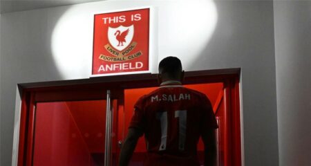 تفاصيل عقد محمد صلاح مع ليفربول.. الراتب وترتيبه بين الأعلى أجرًا في الدوري الإنجليزي
