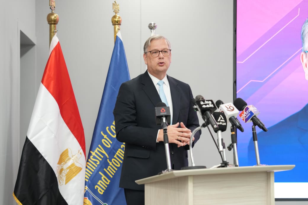 وزير الاتصالات يشهد ختام مؤتمر الذكاء الاصطناعي وعلوم البيانات بجامعة مصر للمعلوماتية 2 وزير الاتصالات يشهد ختام مؤتمر الذكاء الاصطناعي وعلوم البيانات بجامعة مصر للمعلوماتية