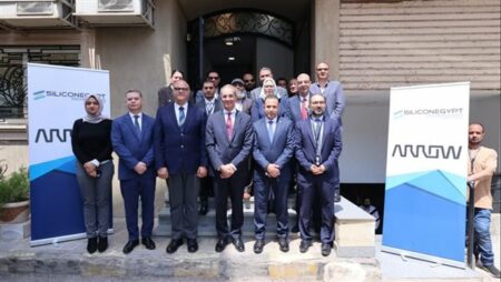 وزير الاتصالات يزور فرع شركة سيليكون إكسبرت الأمريكية الرائدة في إدارة وتحليل بيانات المكونات الإلكترونية