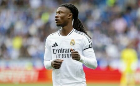 كامافينجا يسجل هدف ريال مدريد الأول أمام ديبورتيفو ألافيس