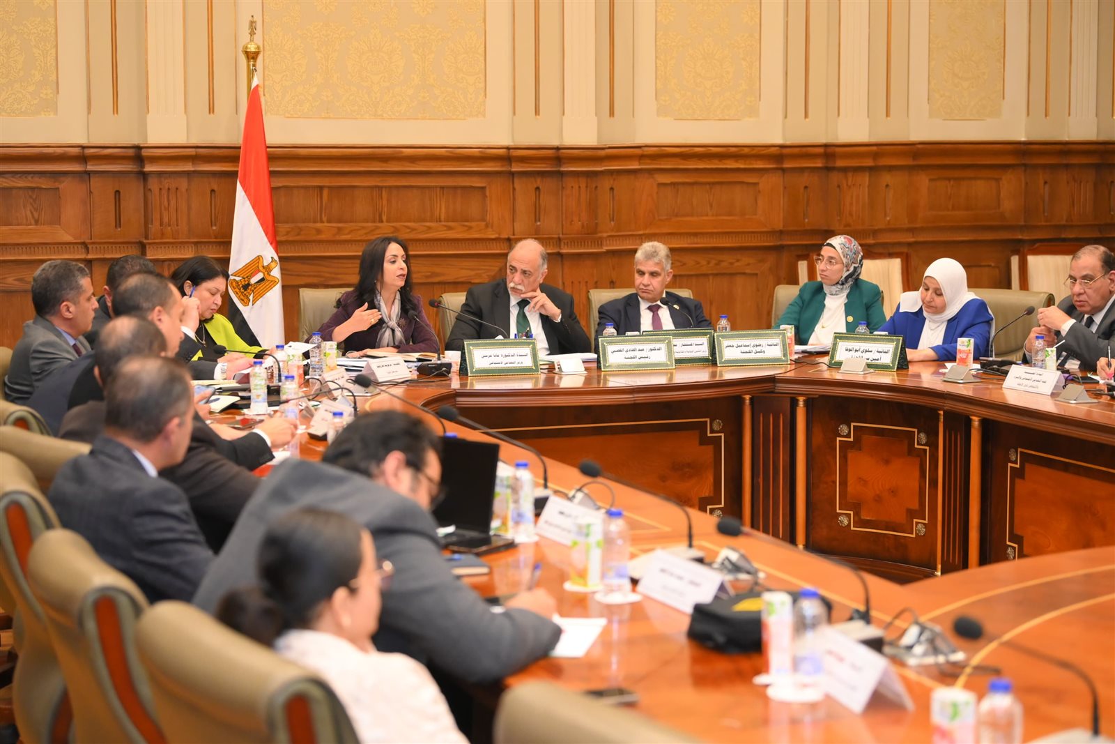 لجنة مشتركة مع وزارة الصحة لتيسير لاستخراج بطاقة الخدمات المتكاملة 1 لجنة مشتركة مع وزارة الصحة لتيسير لاستخراج بطاقة الخدمات المتكاملة