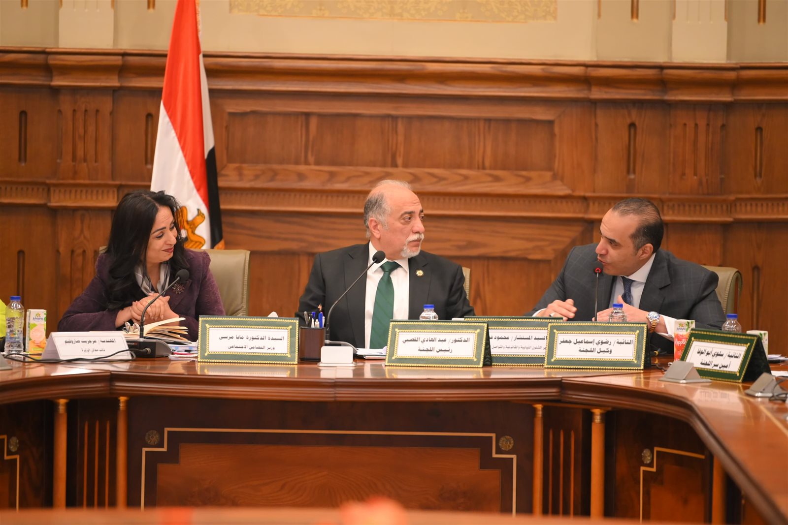 لجنة مشتركة مع وزارة الصحة لتيسير لاستخراج بطاقة الخدمات المتكاملة 2 لجنة مشتركة مع وزارة الصحة لتيسير لاستخراج بطاقة الخدمات المتكاملة
