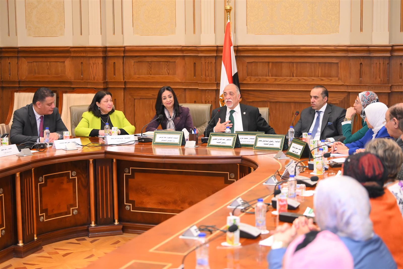 لجنة مشتركة مع وزارة الصحة لتيسير لاستخراج بطاقة الخدمات المتكاملة 3 لجنة مشتركة مع وزارة الصحة لتيسير لاستخراج بطاقة الخدمات المتكاملة
