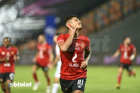 مصدر بـ الزمالك يوضح لـ بطولات تطورات التعاقد مع محمد شريف
