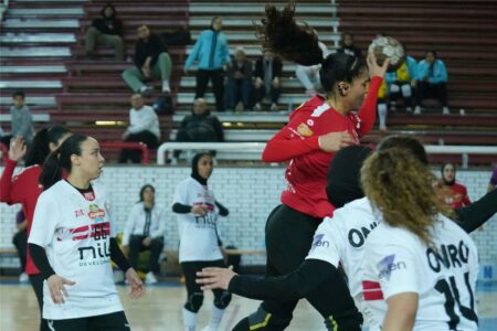 الأهلي يفوز على الزمالك في دوري كرة اليد للسيدات