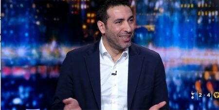 محمد أبو تريكة يكشف سبب تراجع لاعبي ليفربول في الشوط الثاني أمام وست هام