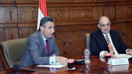 المشروعات الصغيرة والمتوسطة ركيزة أساسية لبناء اقتصاد شامل