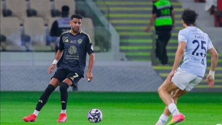 أهلي جدة يمطر شباك الفيحاء بخماسية في الدوري السعودي