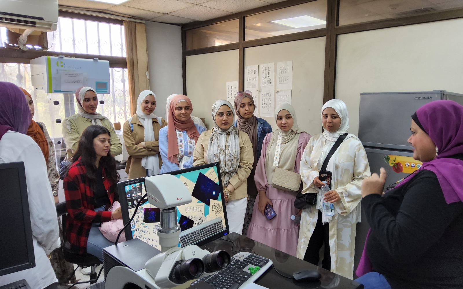 زيارة علمية لطلاب زراعة قناة السويس للبنك القومي للجينات 3 زيارة علمية لطلاب زراعة قناة السويس للبنك القومي للجينات