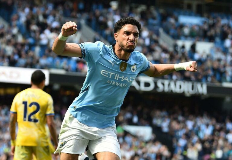 تشكيل مانشستر سيتي أمام إيفرتون في الدوري الإنجليزي.. موقف عمر مرموش