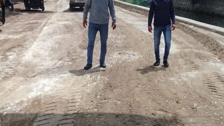 استعدادا لشم النسيم.. تجريد الطرق ورفع المخلفات والقمامة وتطهير الترع بقرى الصف