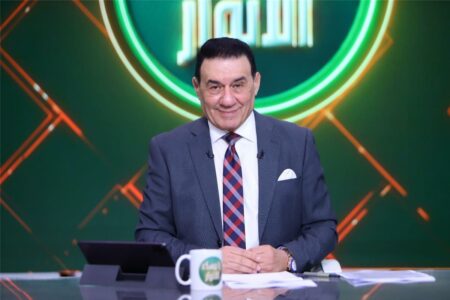 مدحت شلبي يكشف أسباب غيابه عن قناة إم بي سي مصر.. ويتوعد بإجراءات قانونية