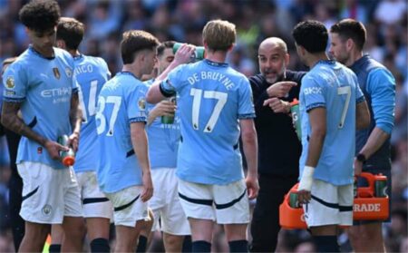 أولوية قصوى.. الاتحاد السعودي يفاوض لاعب مانشستر سيتي