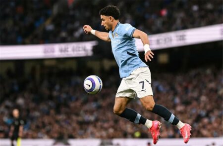 فيديو | ماذا قدم عمر مرموش في مباراة مانشستر سيتي وأستون فيلا بـ الدوري الإنجليزي؟