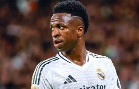 ماركا: مكافأة ملكية.. ريال مدريد يقترب من تجديد عقد فينيسيوس وغلق باب السعودية