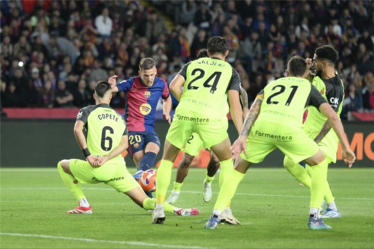 فيديو | داني أولمو يسجل هدف برشلونة الأول أمام ريال مايوركا