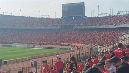 دوري أبطال أفريقيا.. مدرجات التالتة شمال "كاملة العدد"